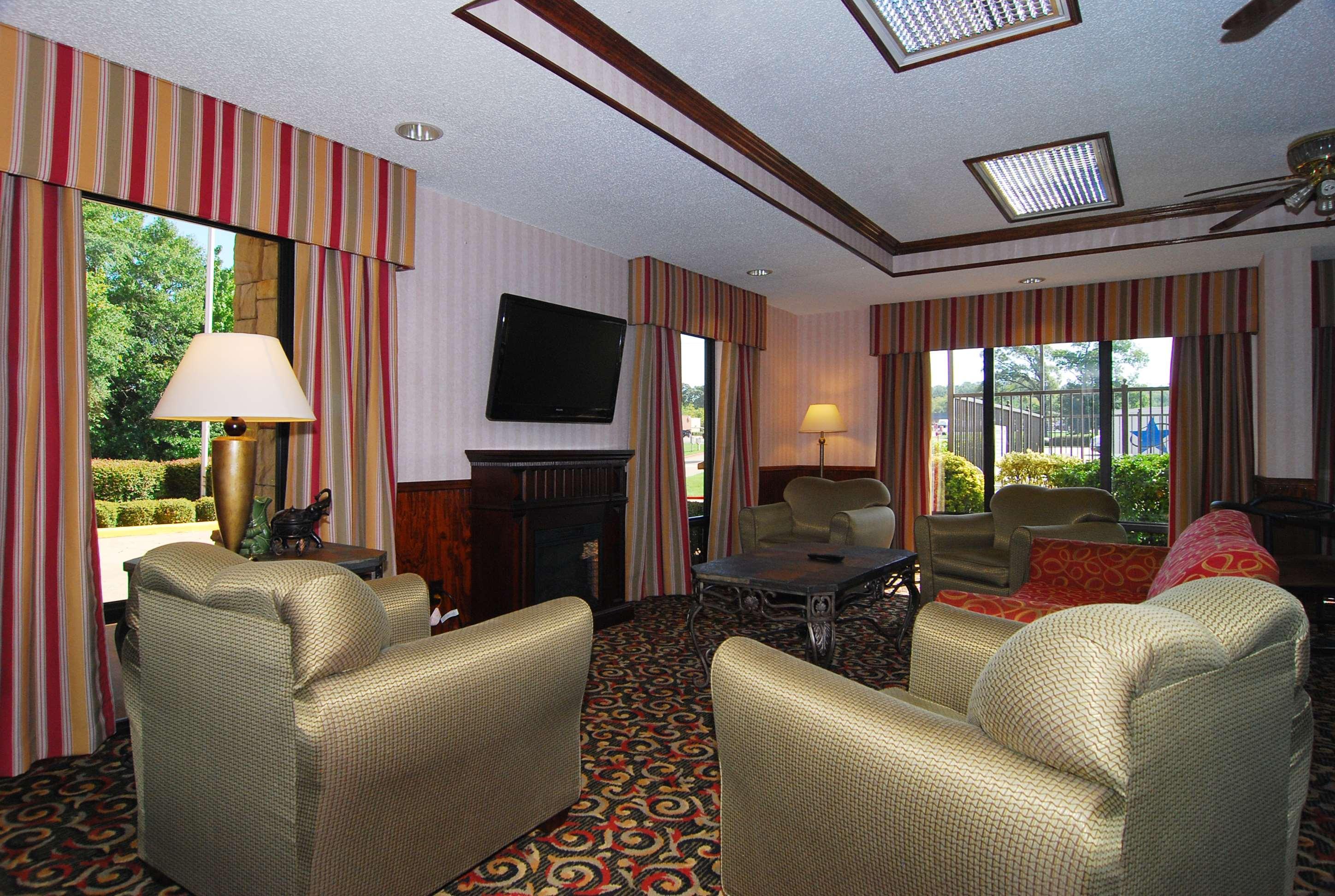 Best Western Lindale Inn Kültér fotó